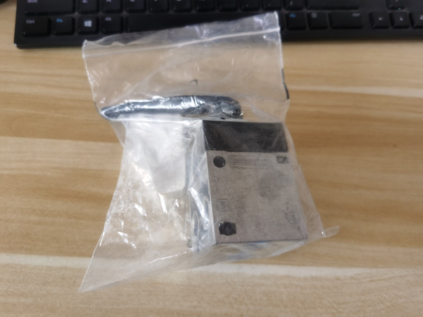 1PC Festo H-5-1/4-B 8995 Valve *TT