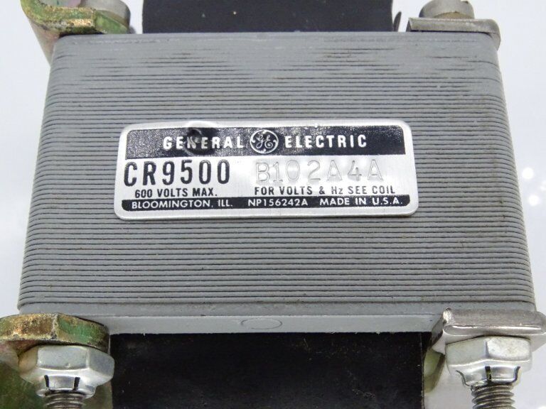 General Electric CR9500B102A4A Transformer - High-Efficiency Electric Transformer for Industrial Applications - GENERAL ELECTRIC