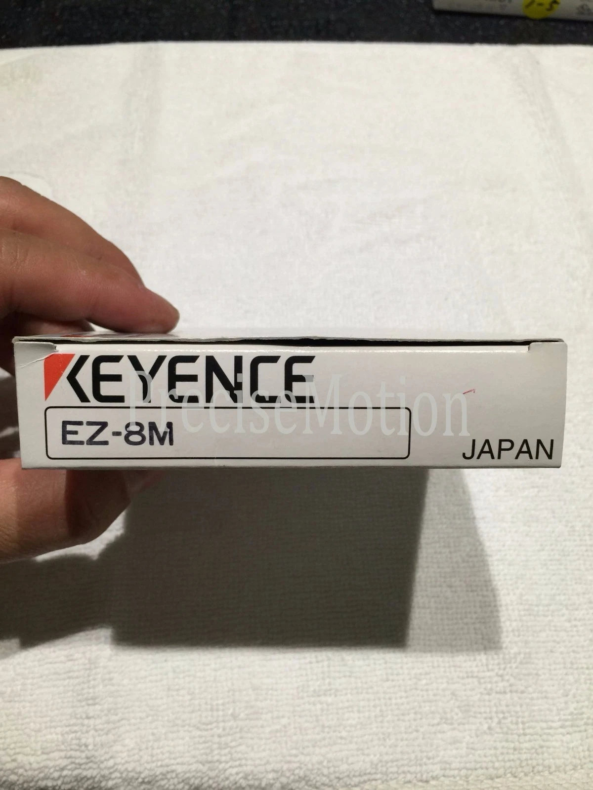 1PC KEYENCE Photoelectric Sensor EZ-8M free shipping