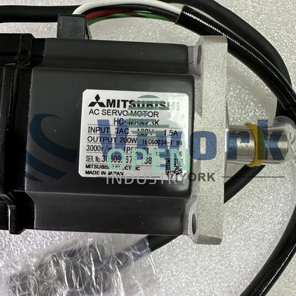 1PCS Mitsubishi HC-MFS23K AC SERVO MOTOR 3AC 120V 1.5AMP 200W 3000RPM