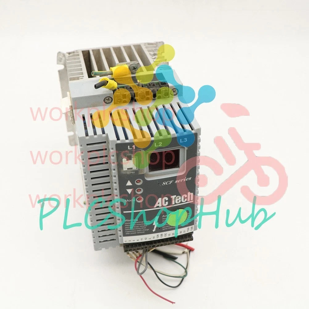 1PCS Lenze inverter AC TECH SF230Y 1/3PH 220V 2.2KW