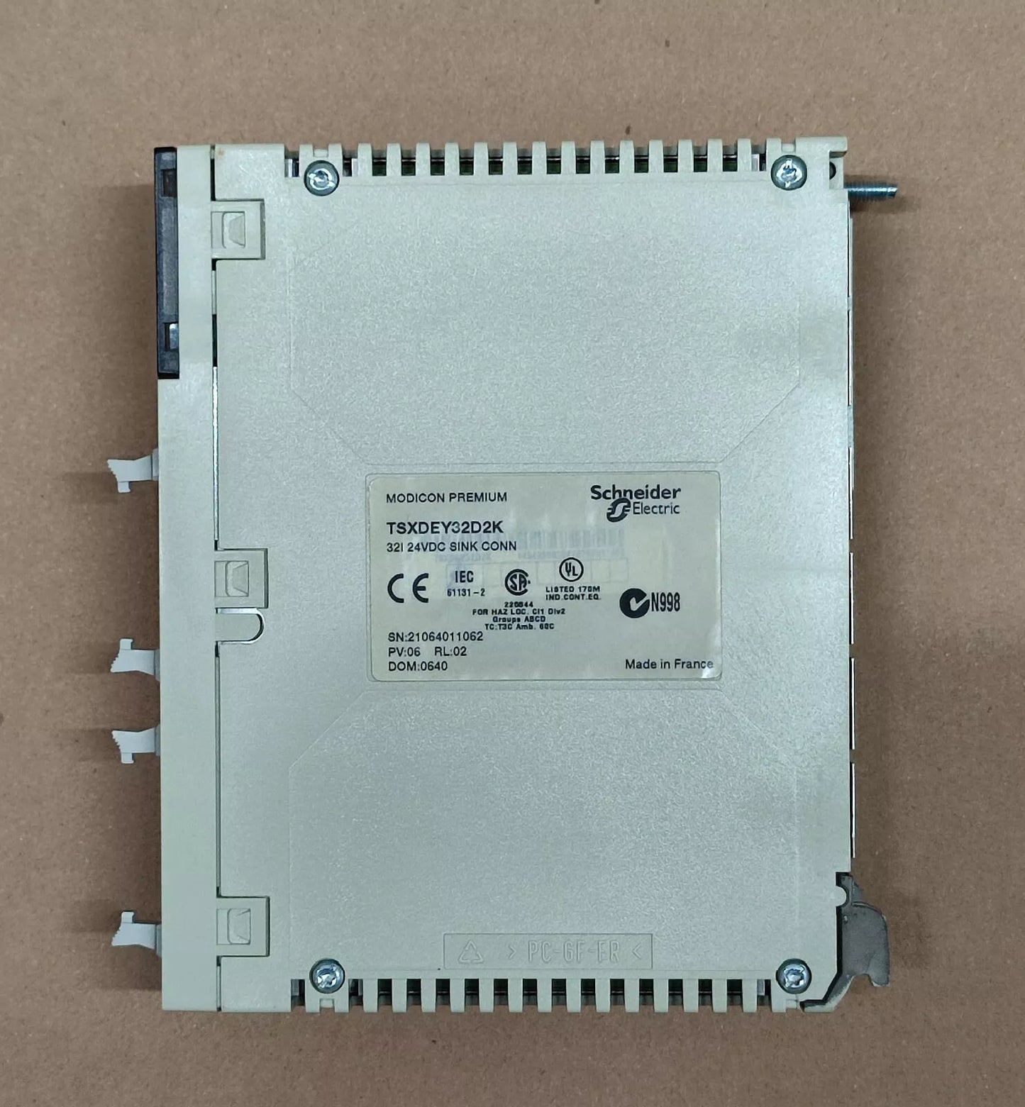 SCHNEIDER AUTHENTIC MODULE TSXDSY32T2K | Industrial Grade Module | SCHNEIDER ELECTRICAL - SCHNEIDER