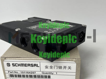 1PCS FOR Schmersal AZM 161SK-12/12rk-024 Safety Interlock Switch #ke