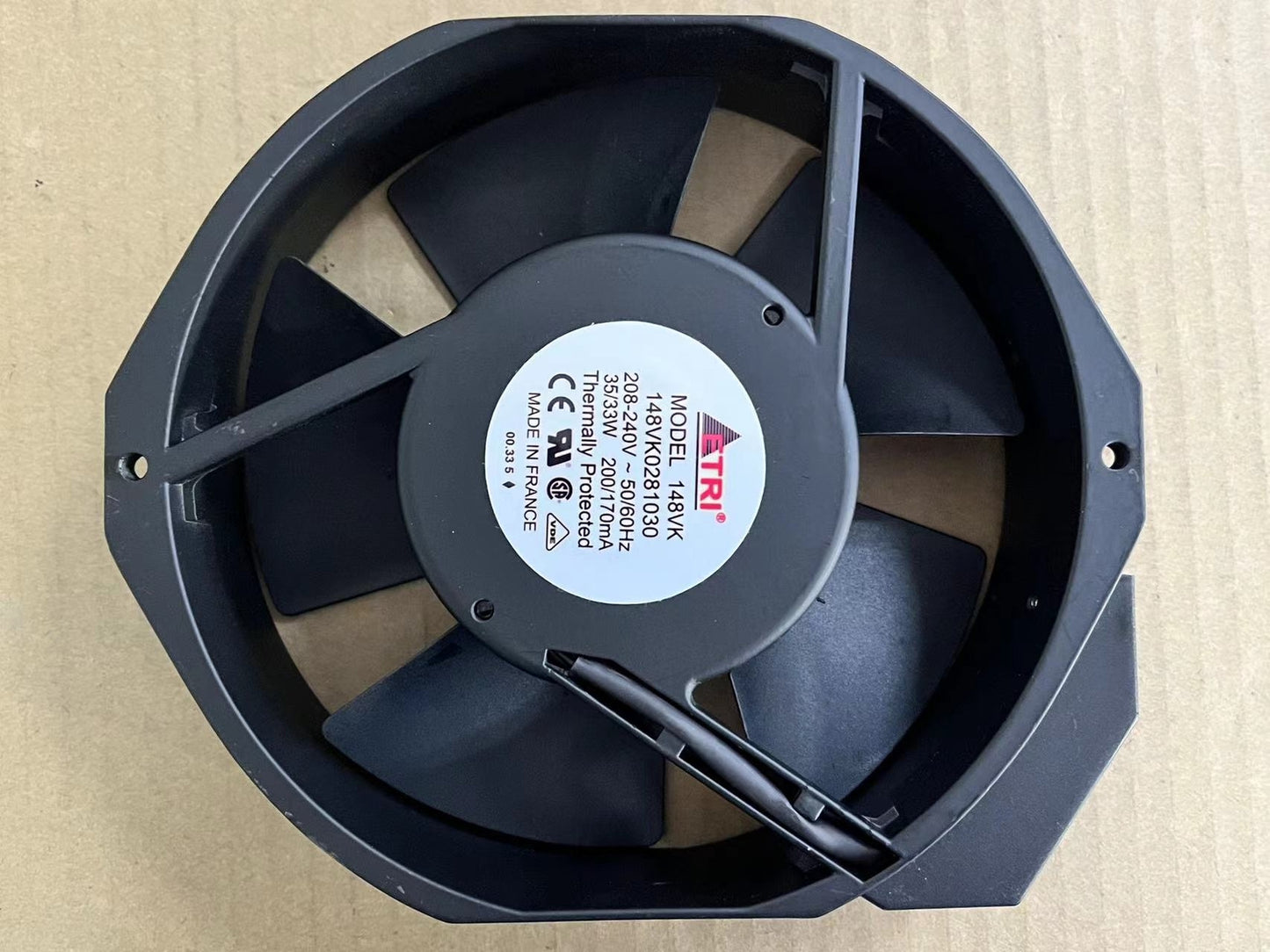 new for ETRI 148VK0281030 208-240V metal frame fan 172*150*38 replace