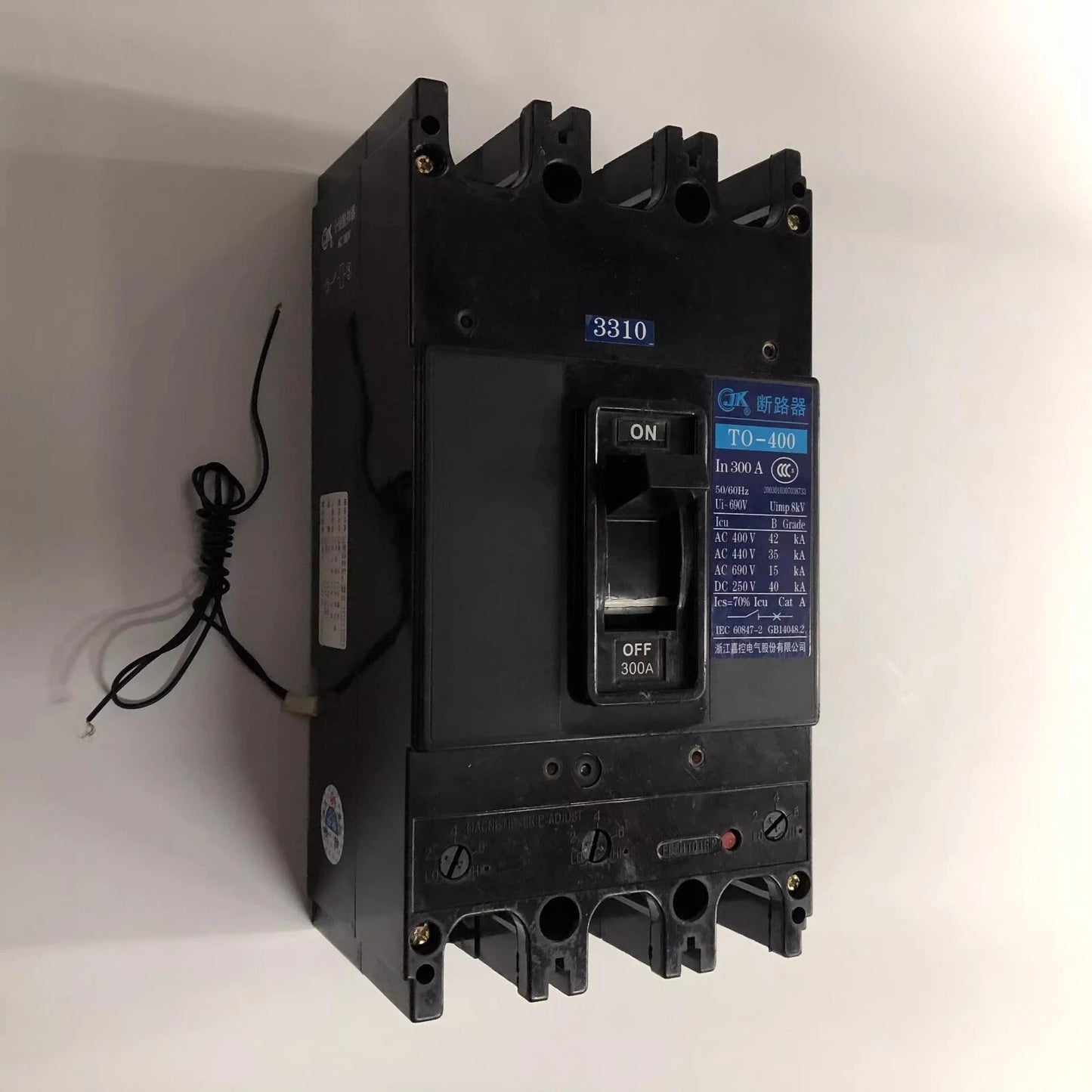 1PCS for TO-400BA/3310 3P 300A Moulded Case Circuit Breaker