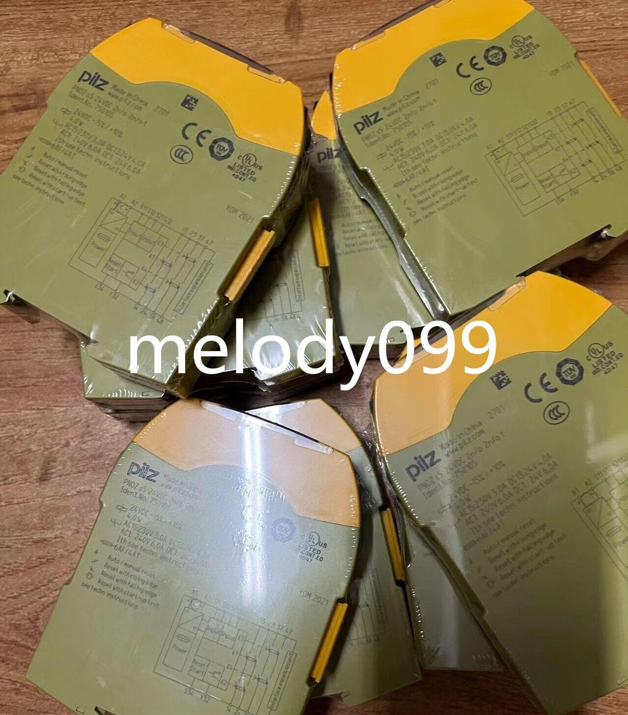 PILZ Safety Relay 750105 - PILZ