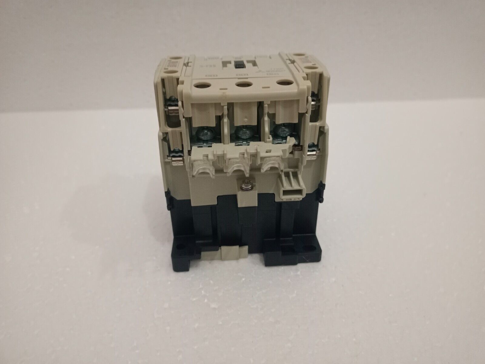 MITSUBISHI Magnetic Contactor T35 - MITSUBISHI