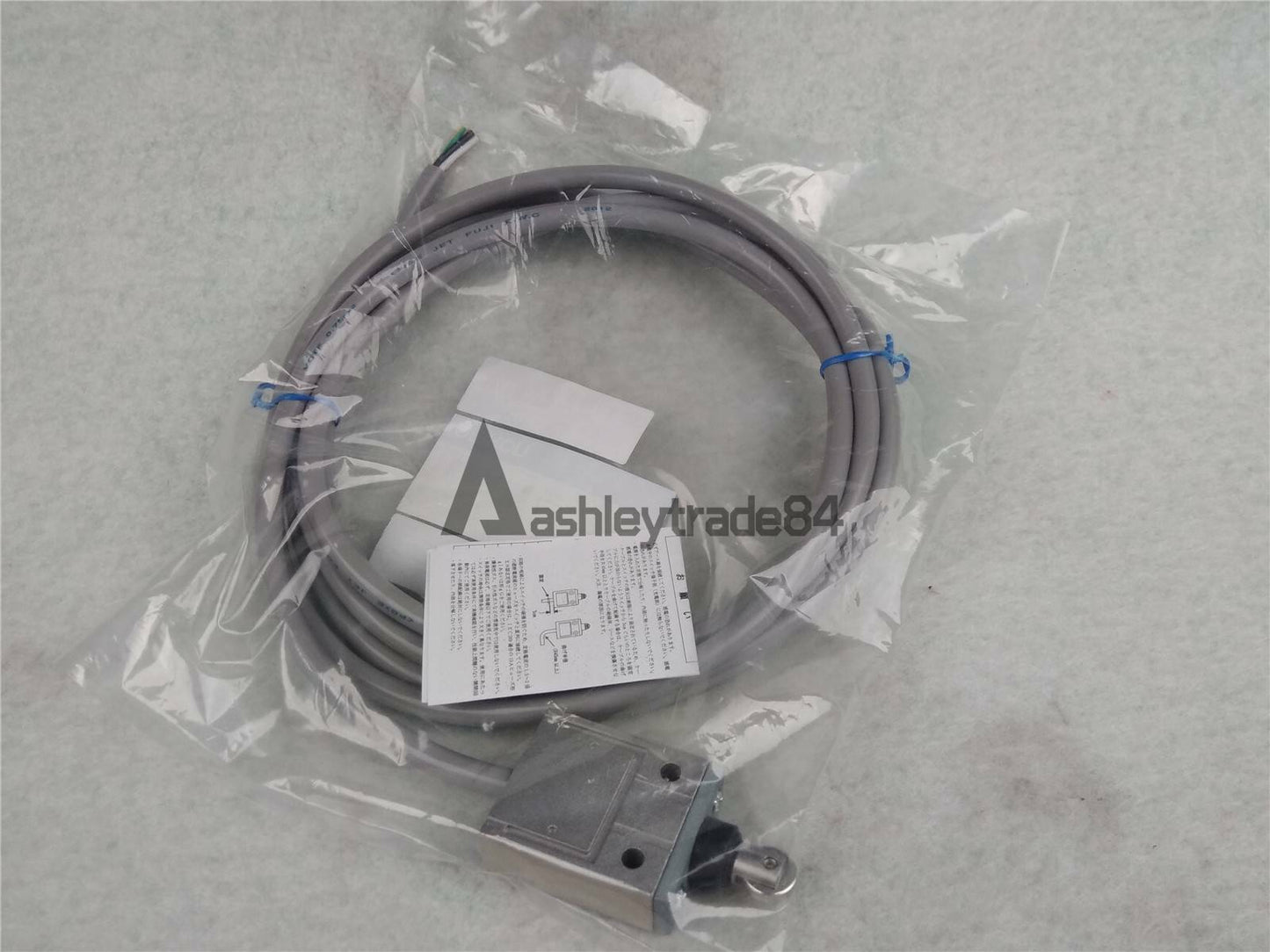 OMRON Limit Switch D4C-1632 - OMRON