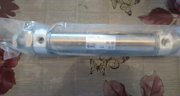 1PC  SMC CM2B25-100Z Cylinder