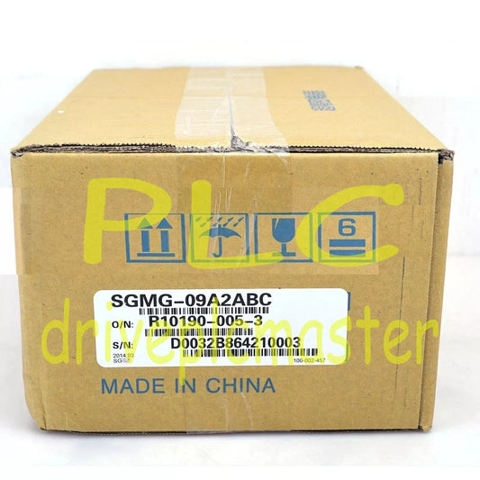 1PC YASKAWA SGMG-09A2ABC SGMG09A2ABC AC Servo Motor #dr