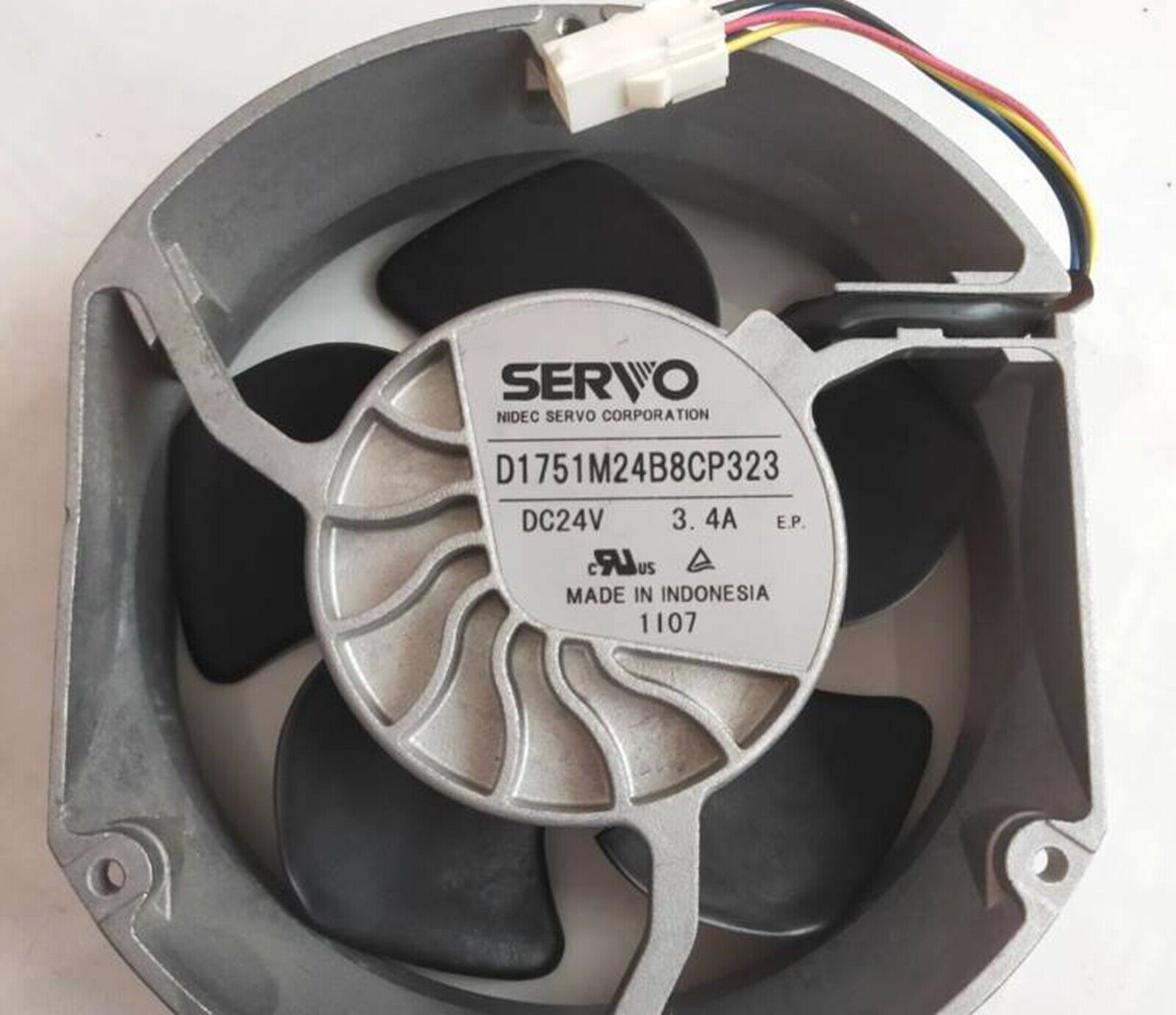 SERVO D1751M24B8CP323 Server Inverter Fan 24V 3.4A SERVO