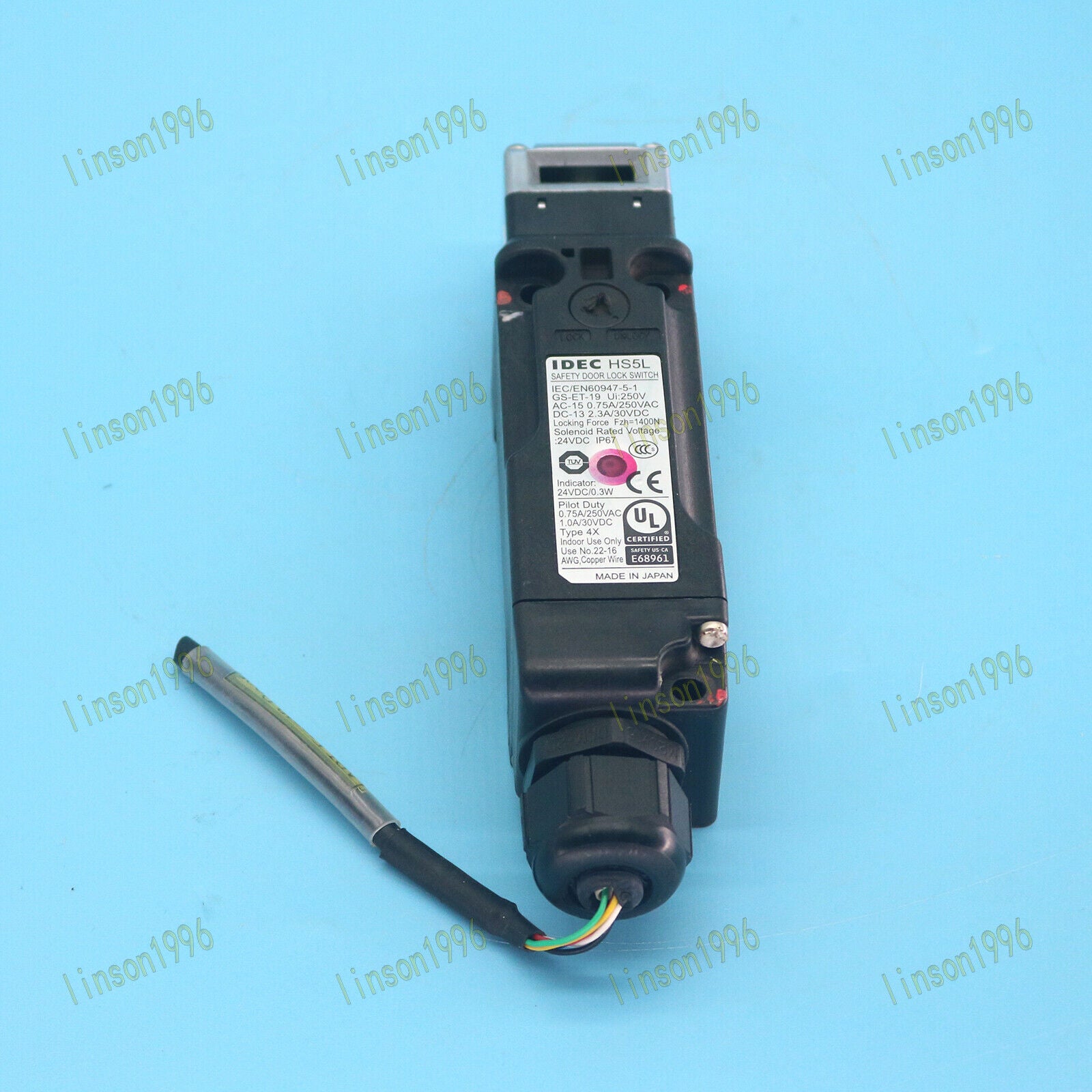 used 1PC  IDEC Safety Door Lock Switch HS5L-VD4 IDEC