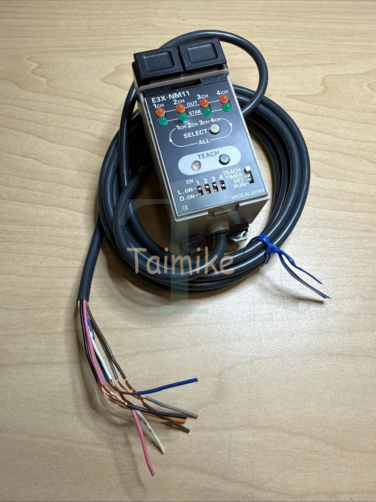 ! Omron E3X-NM11 Photoelectric Fiber Optic Sensor Amplifier Switch