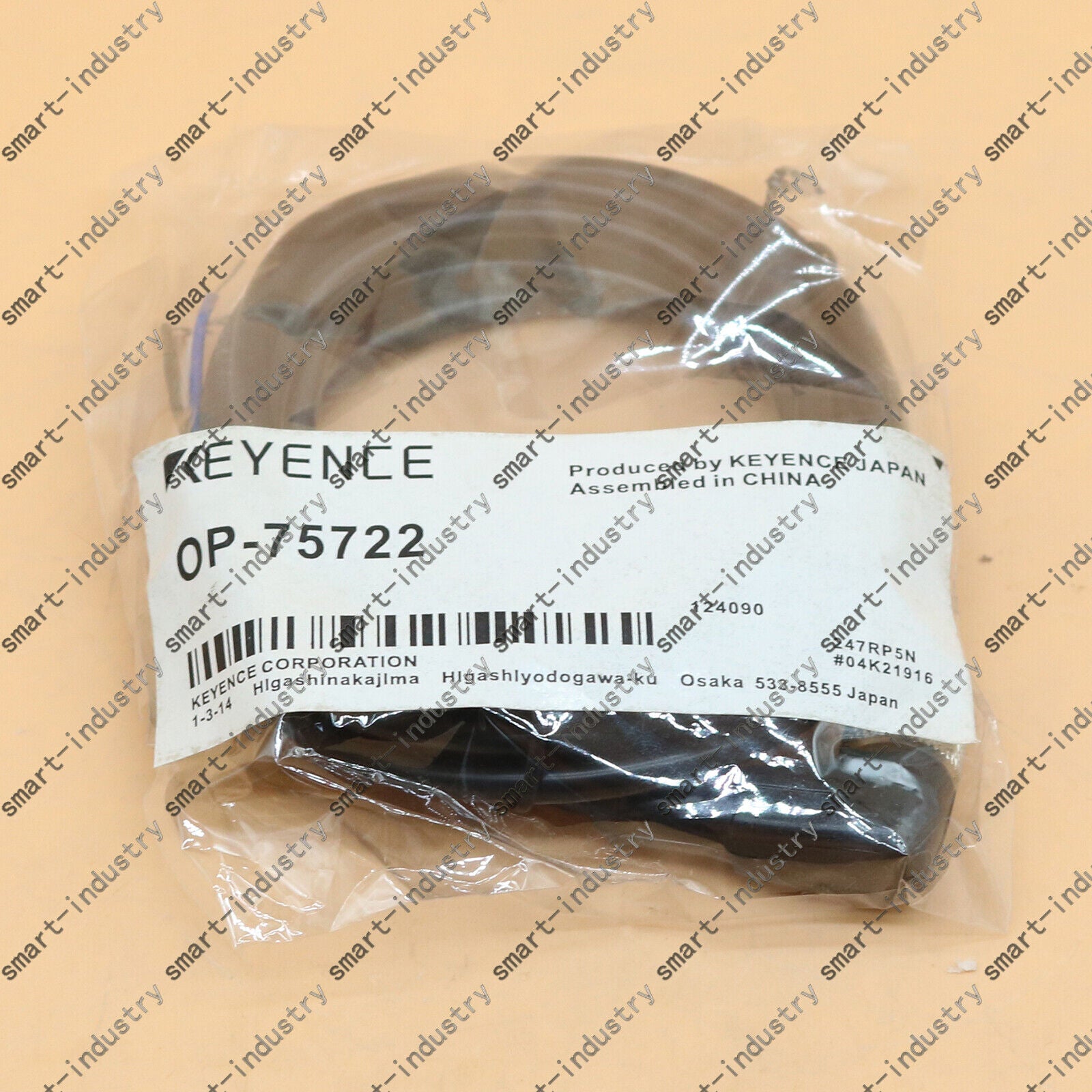 new 1PC  KEYENCE OP-75722 Sensor Cable Spot Stocks