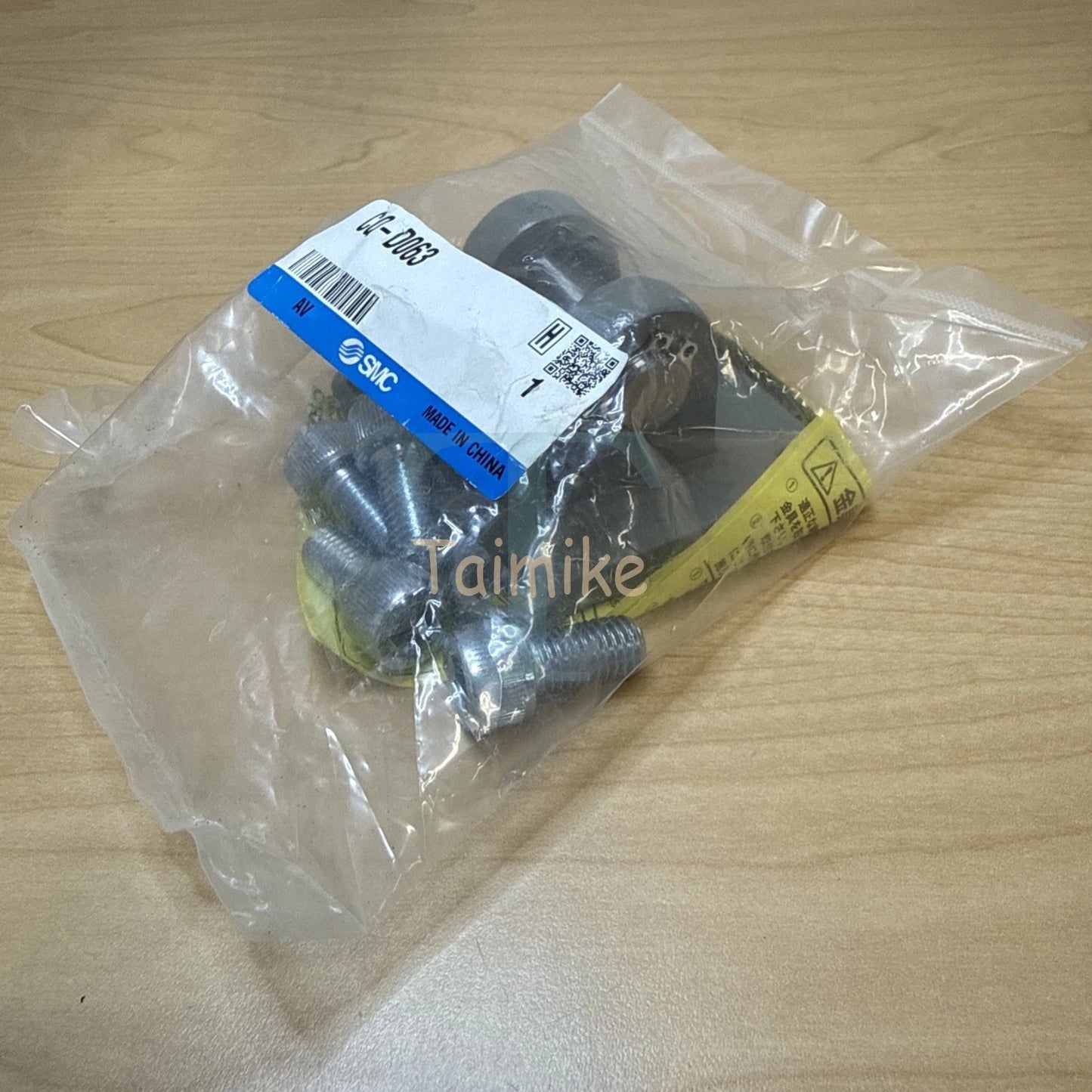 ! SMC CQ-D063 Rear Double Clevis Mount