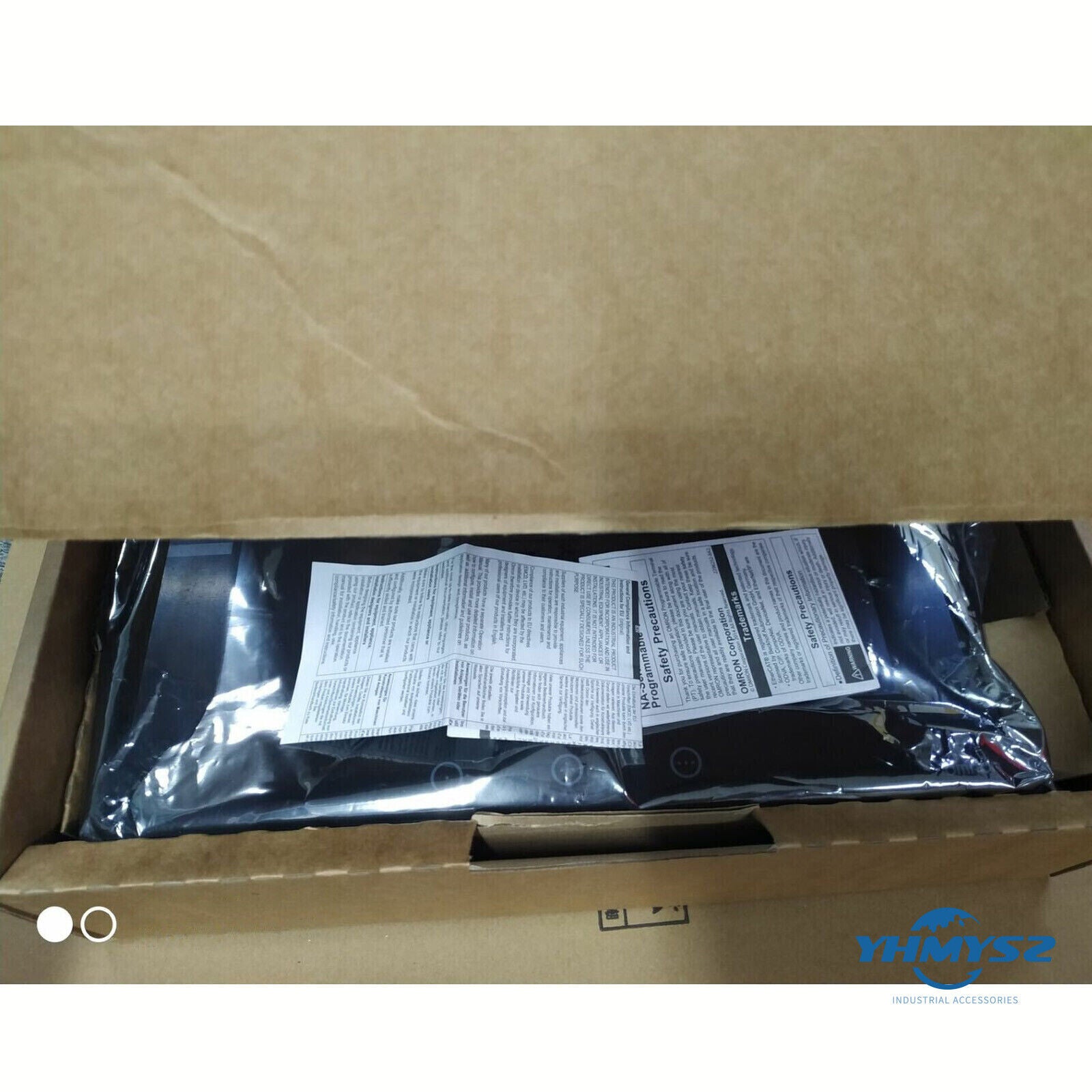 new 1PC Omron NA5-12W101B-V1 Touch Screen In Box ping - KOEED