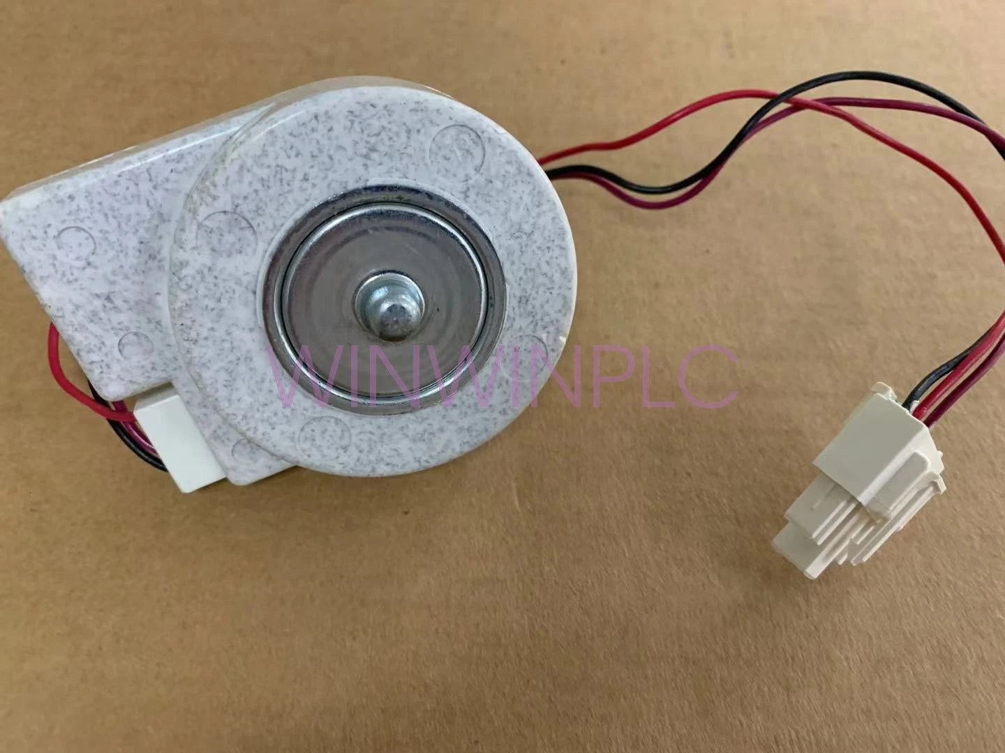 1x ZWF-02-4 DC12V 4W 2100RPM 50240401000Q for Refrigerator Fan Motor