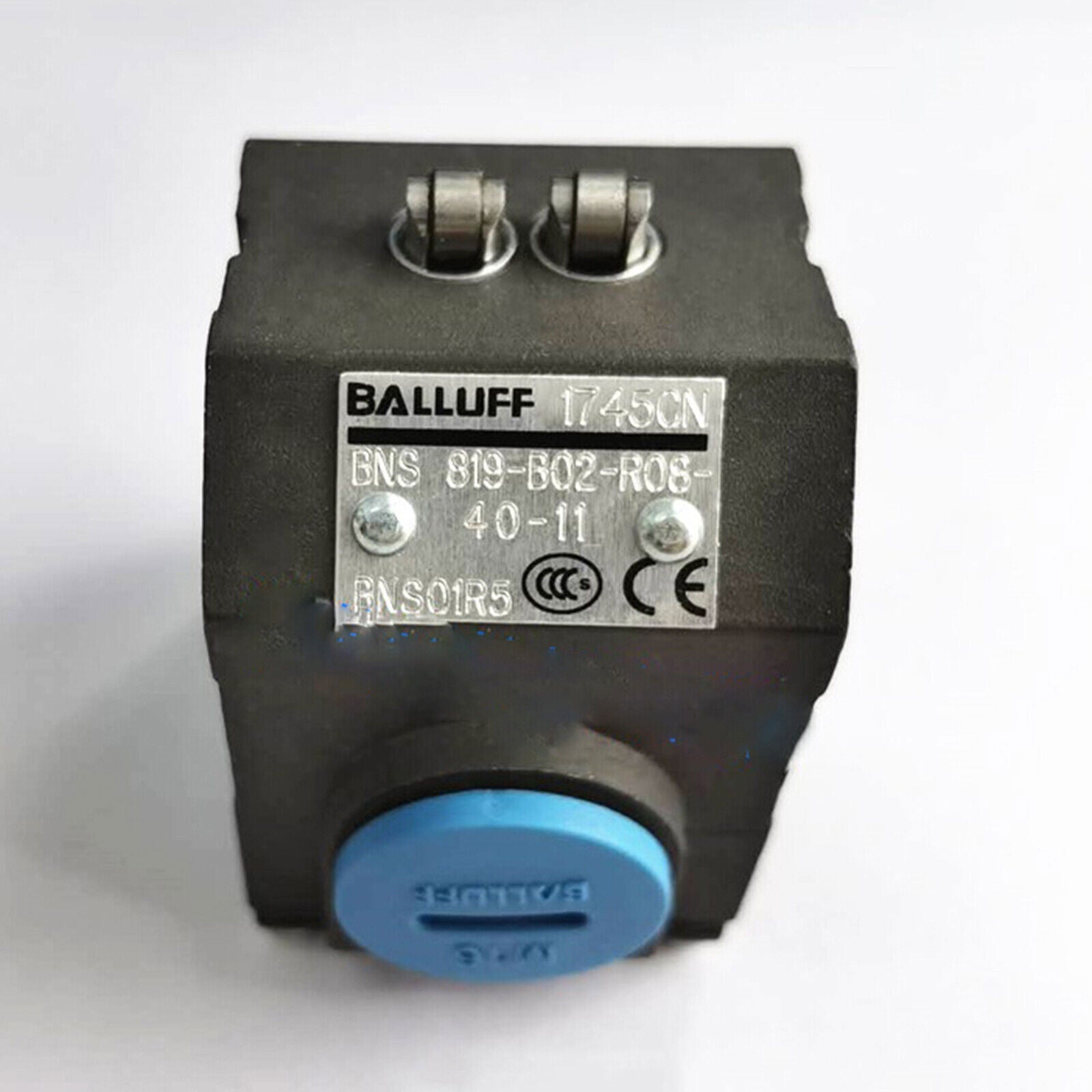 new  One BALLUFF BNS 819-B02-R08-40-11 Limit Switch BALLUFF