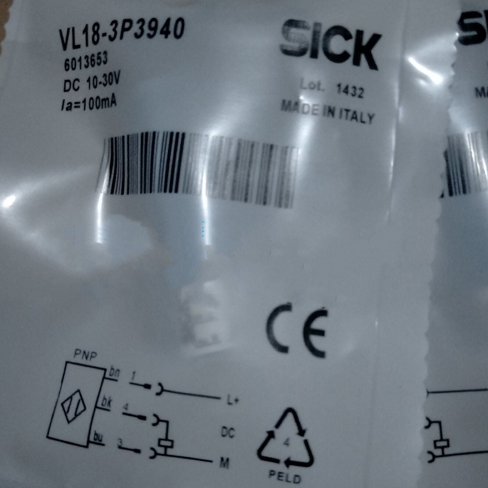 1-Piece SICK Photoelectric Switch VL18-3P3940 Fast - SICK