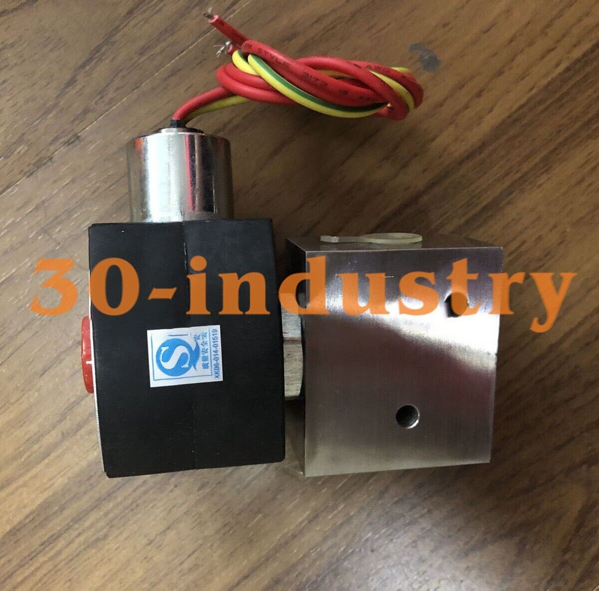 1PCS NEW FOR ASCO Solenoid Valve EF8327G041 AC220V - ASCO