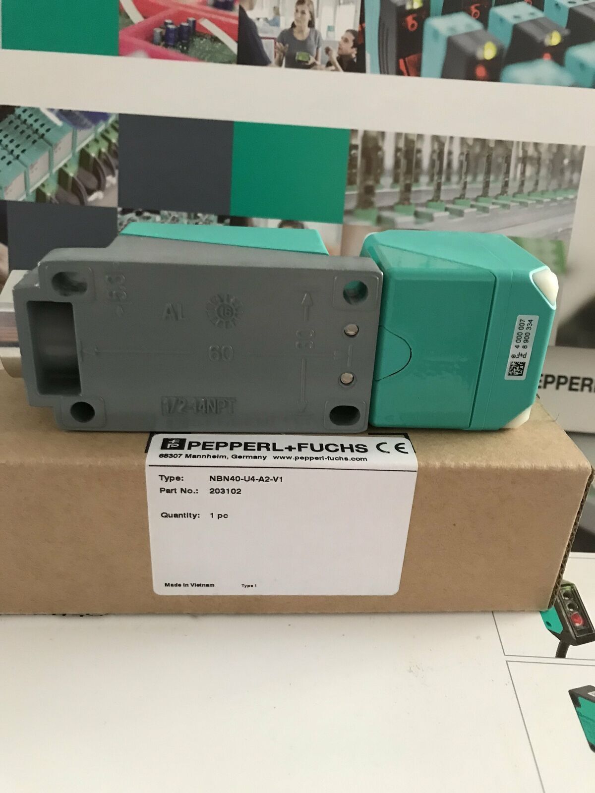 1PC Pepperl+Fuchs Proximity Switch NBN40-U4-A2-V1 - PEPPERL+FUCHS