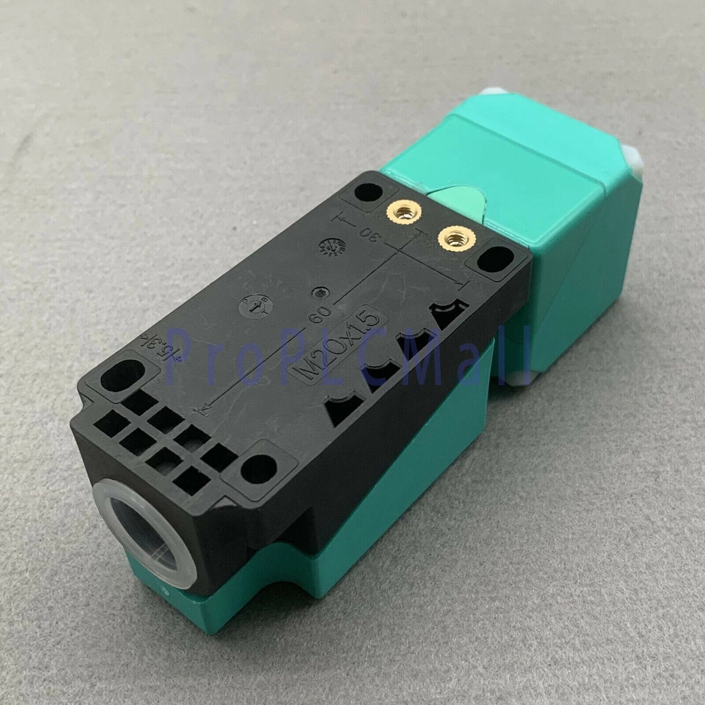 1PCS Inductive Sensor NBB20-U4-UU #