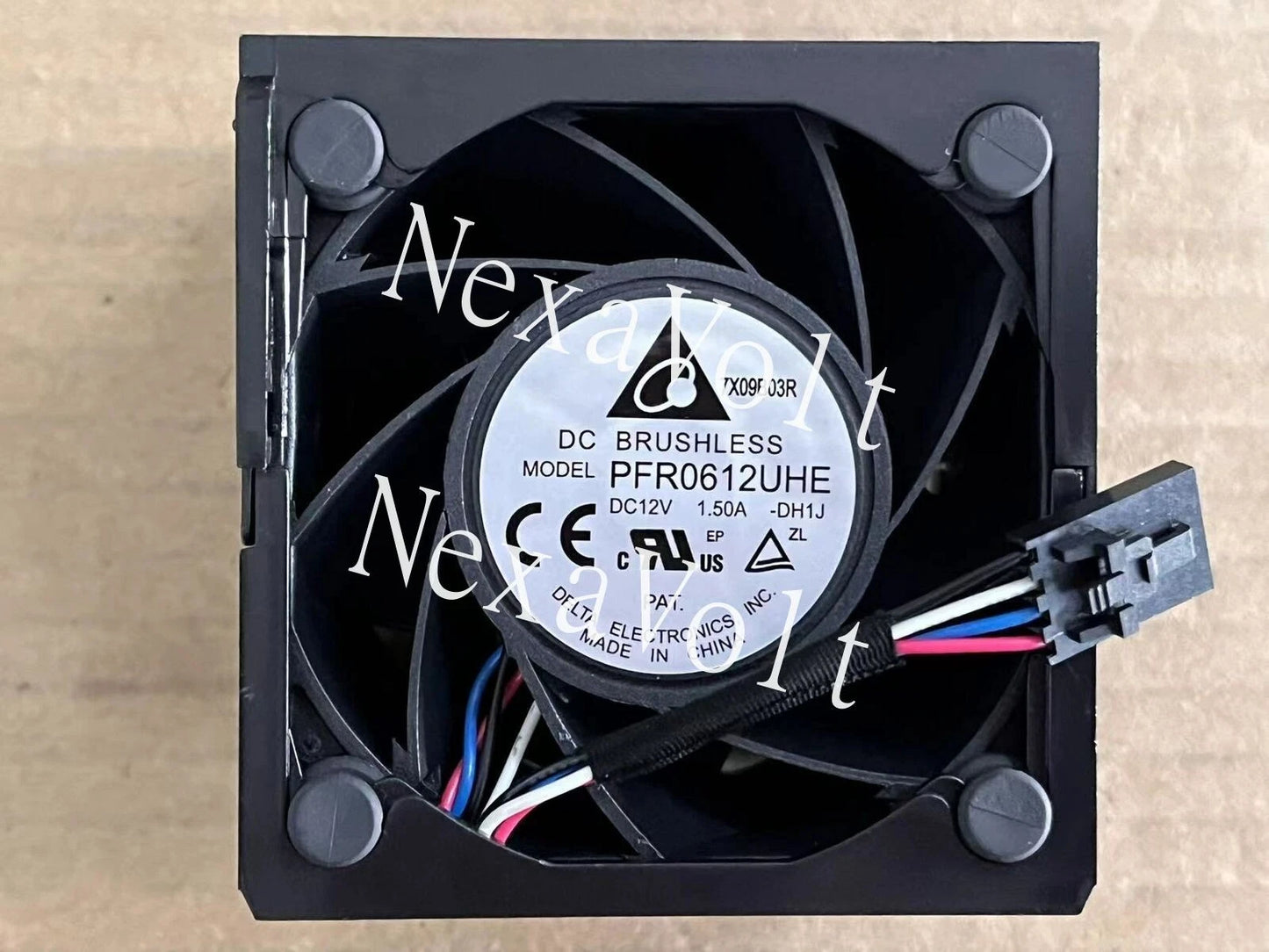 1pc Lenovo Fan Thinkserver RD450 Fan 00FC555
