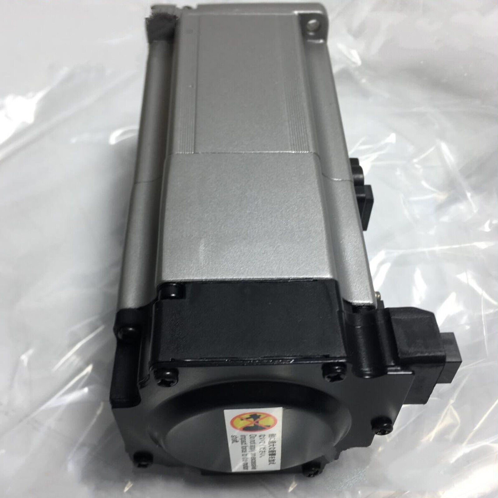 Omron R88M-K40030H-BS2-Z AC Servo Motors (1-Year Warranty) - OMRON
