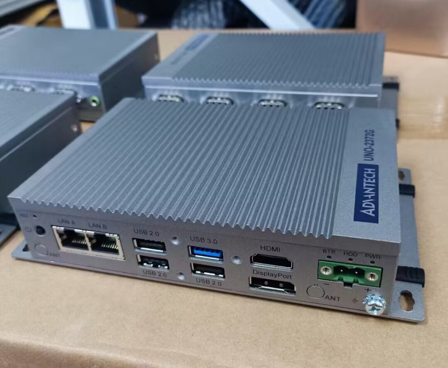 1PC  Advantech UNO-2372G UNO-2372G-J021AE Network Interface