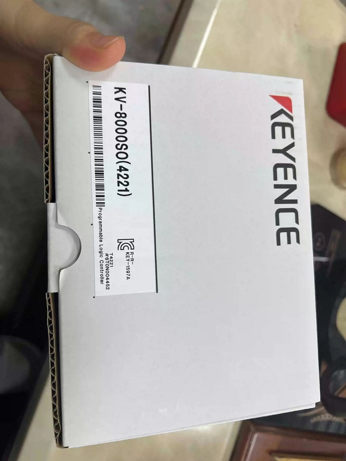 KEYENCE KV8000SO(4221) programmable controller - KEYENCE