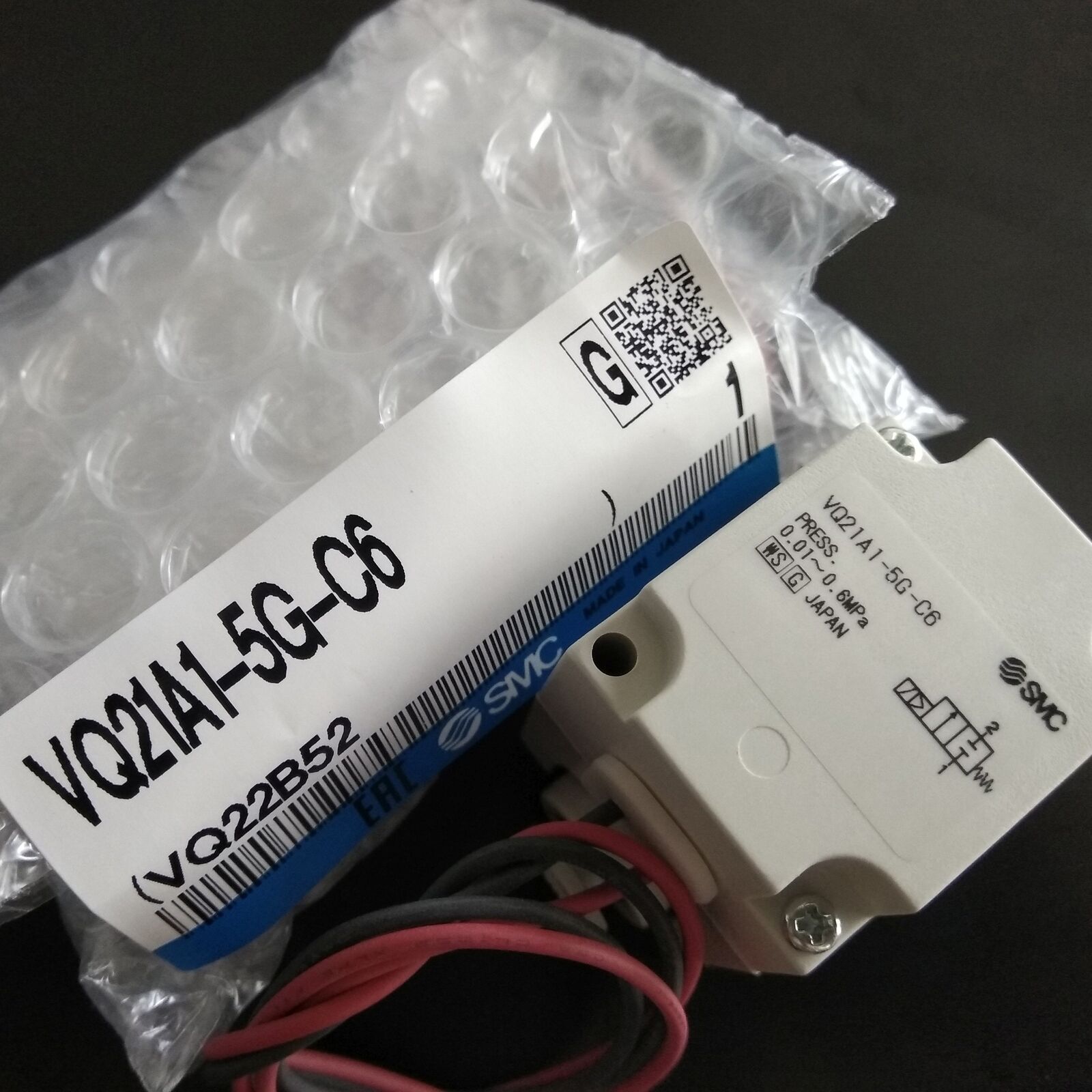 1PC SMC VQ21A1-5G-C6 electromagnetic solenoid valve kit - SMC