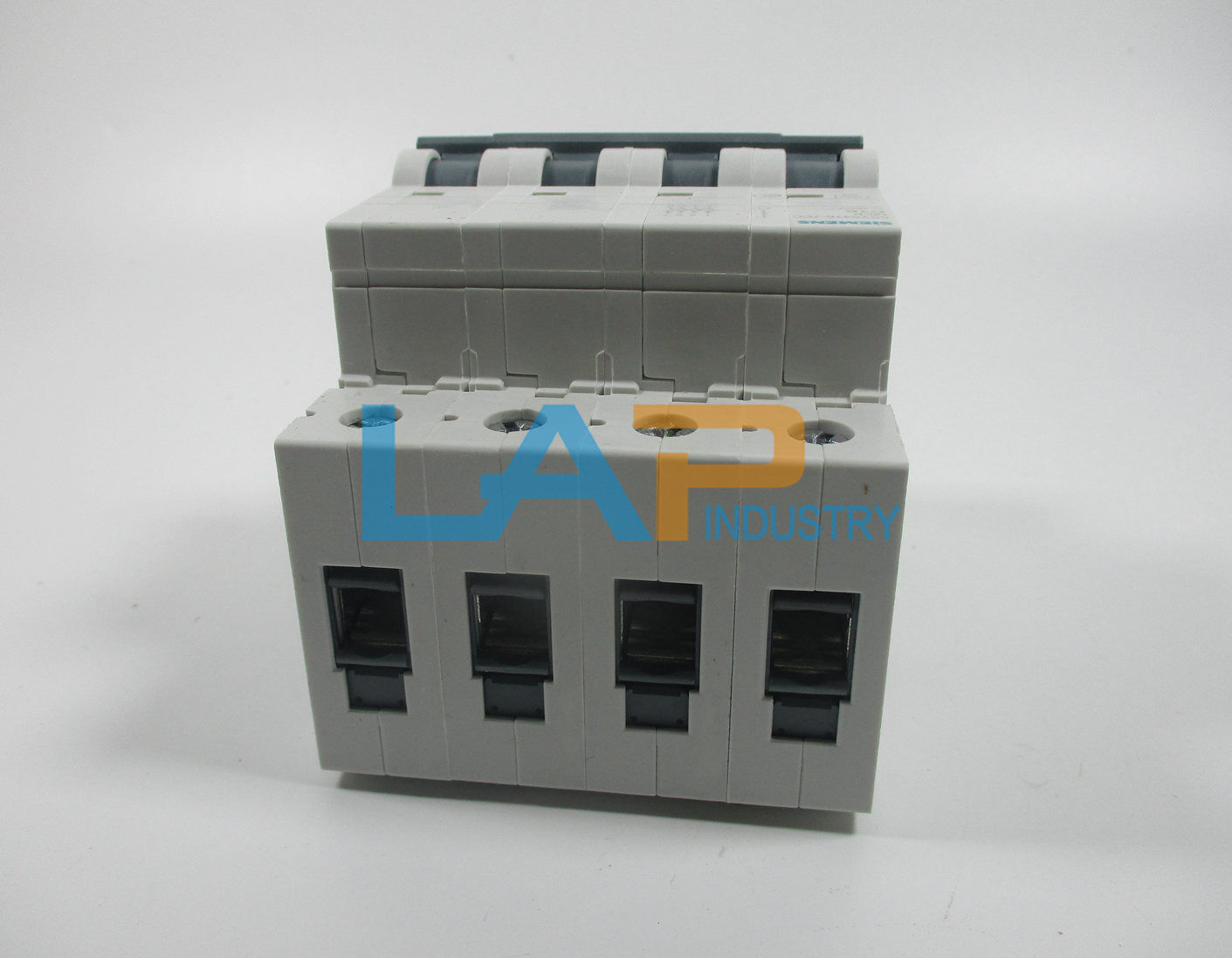 new 1PCS For Miniature Circuit Breaker 5SY6416-7CC 4P C16A - HONEYWELL