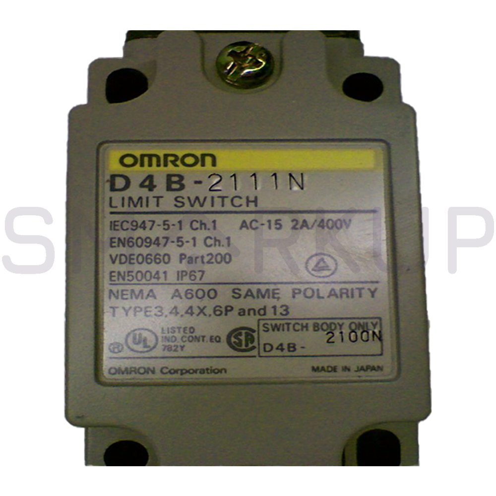 new OMRON D4B-2111N Limit Switch