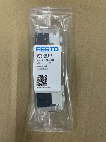 1PC Festo VUVG-LK10-B52-T-M5-1H2L-S 8042540 Solenoid Valve