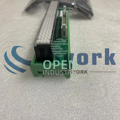1PCS Yaskawa JUSP-TA50P TERMINAL BLOCK AND CONNECTION CABLE