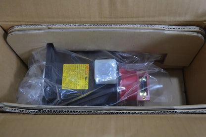New Factory Sealed FANUC A06B-0034-B075 Servo Motor A06B0034B075 - FANUC
