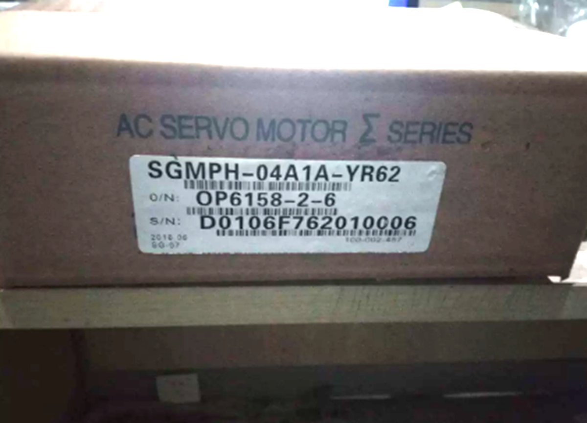 new YASKAWA SGMPH-04A1A-YR62 - YASKAWA