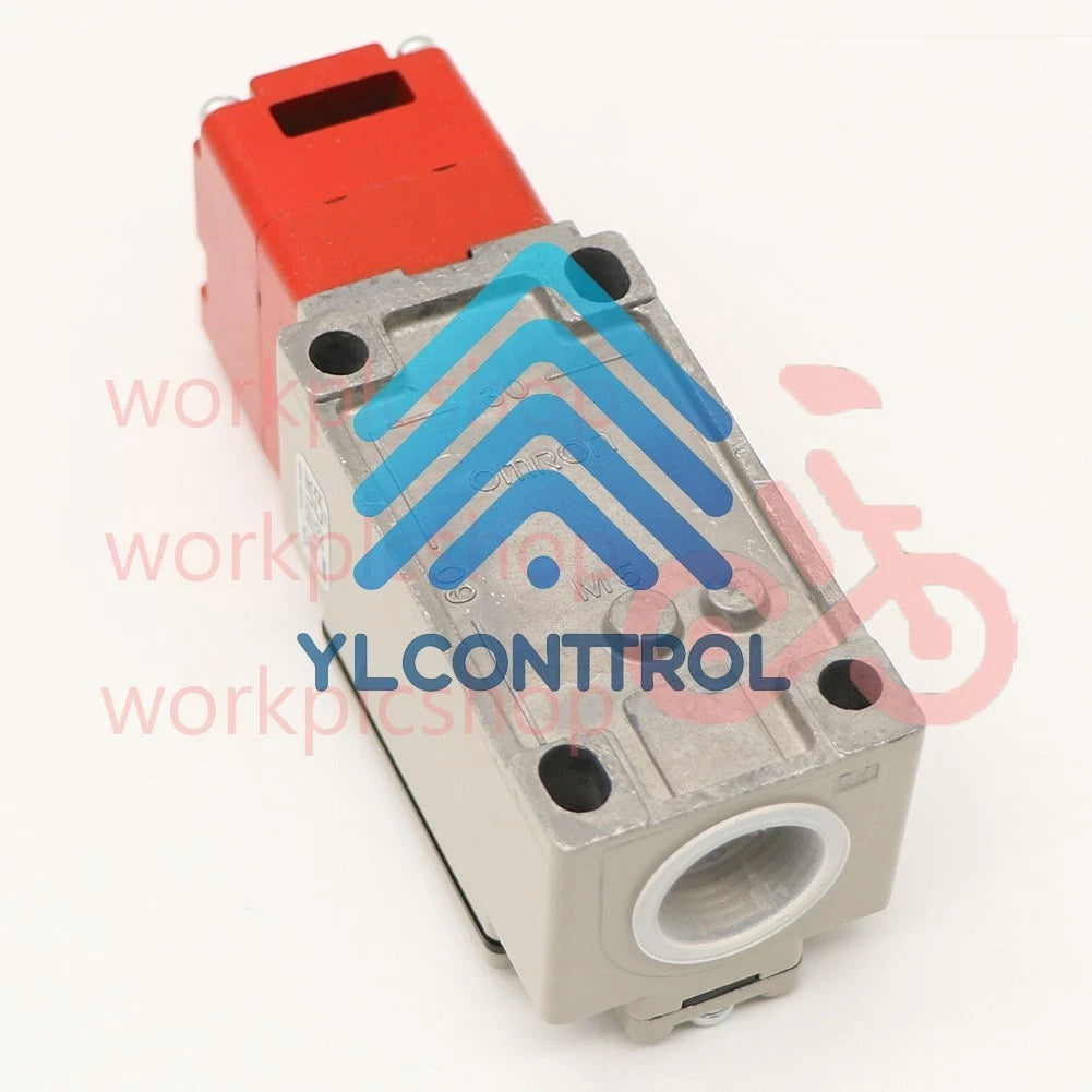 1PCS OMRON D4BS-15FS Safety Gate Switch D4BS15FS #US