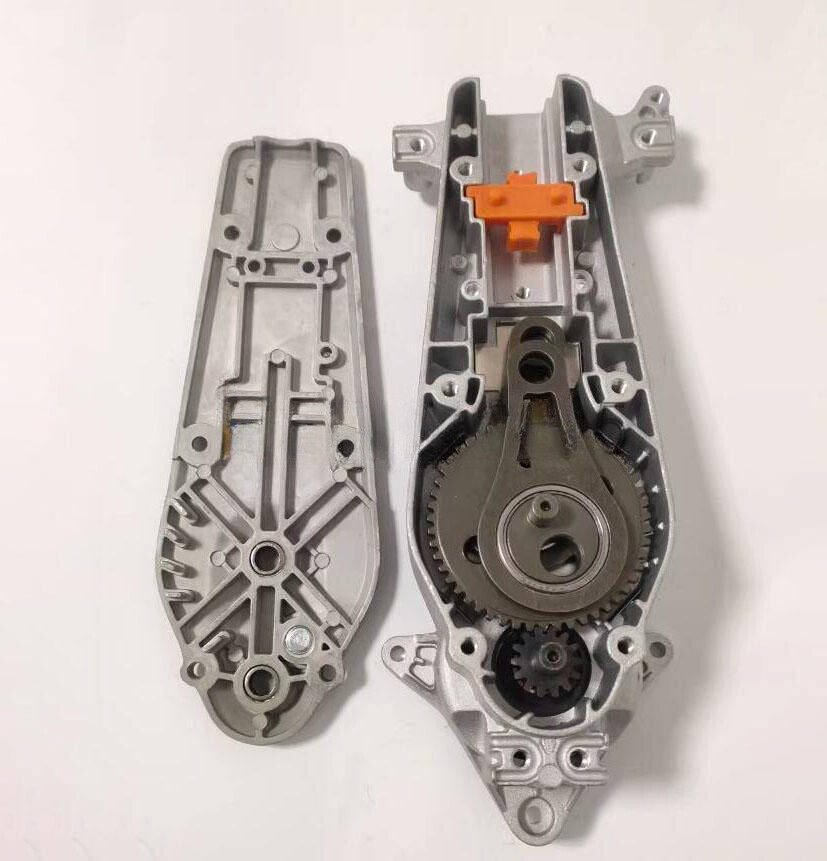 New One Gear Box Assembly for Hedge Trimmer Pruning Machine Accessories HS82T - ONE GEAR