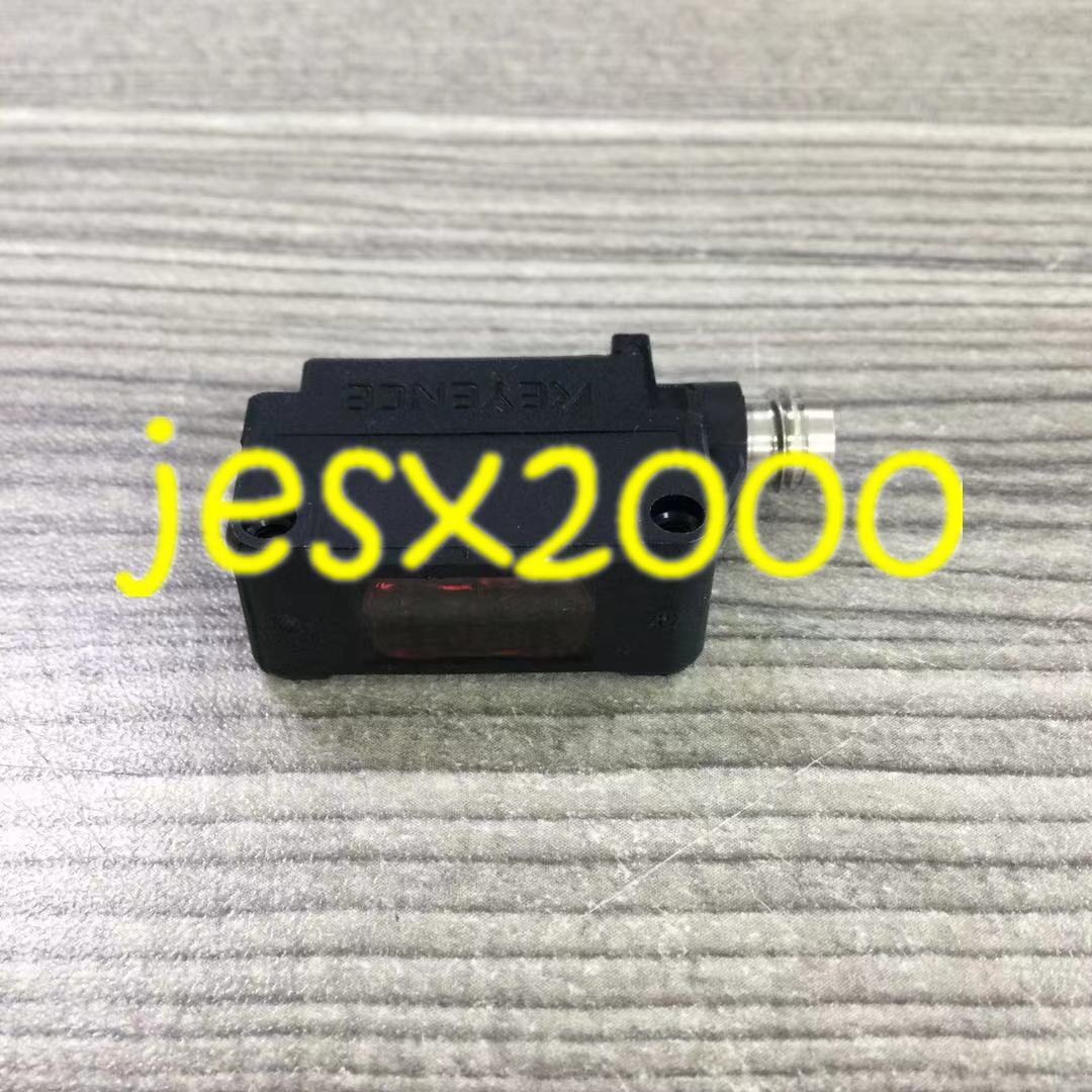 KEYENCE PZ-G61CP Photoelectric Sensor - 1PC New - KEYENCE