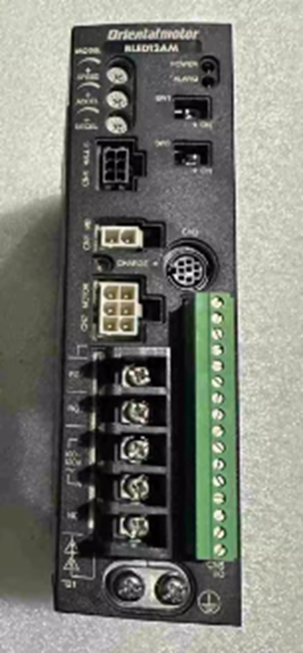ORIENTAL MOTOR BLED12AM Brushless DC Motor Drive - ORIENTAL MOTOR