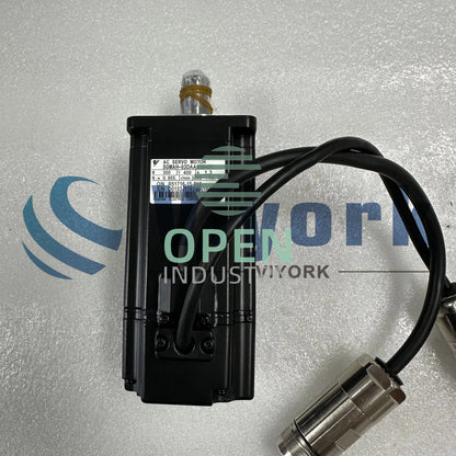 1PCS Yaskawa SGMAH-03DAA61D-OY AC SERVO MOTOR 1.3AMP 400VAC 300W
