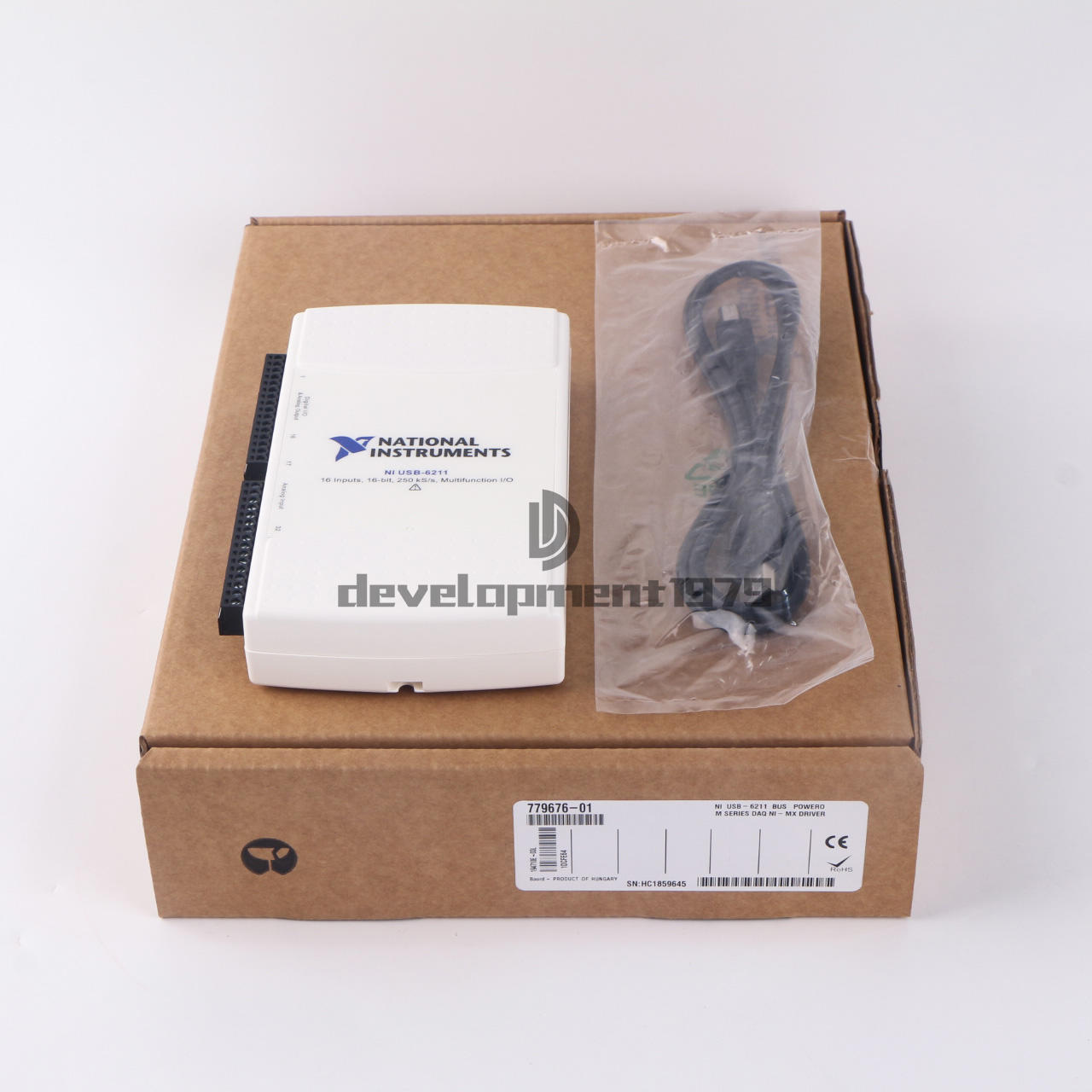 new 1PCS  NI USB-6211 capture card 779676-01 M series multifunction DAQ