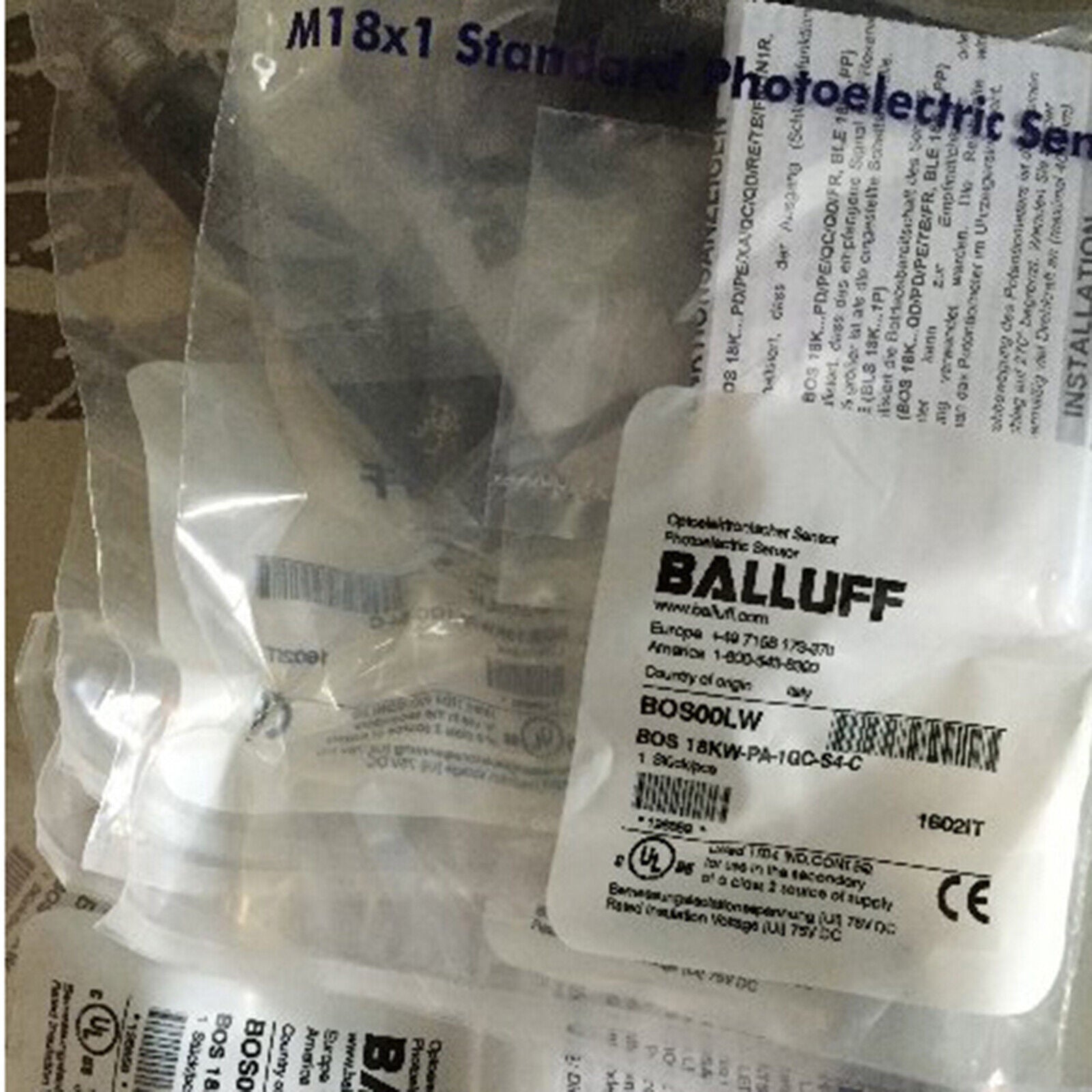 BOS 18KW Photoelectric Sensor - BALLUFF