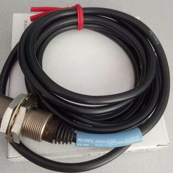 Keyence Proximity Photoelectric Sensor EV-18M - KEYENCE