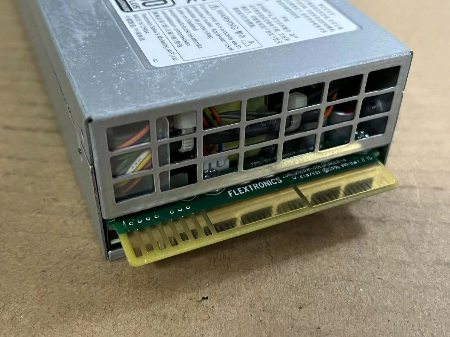 new 1PC  Intel 1100W Server Power Supply S-1100ADU00-201 G84027-007