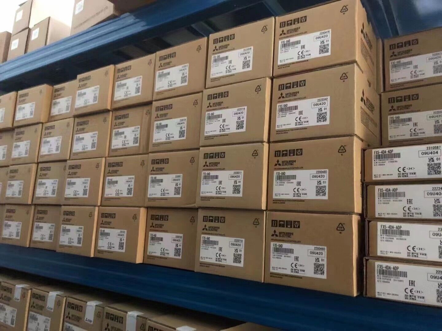 Mitsubishi FR-E740-2.2K-CHT 3-Phase Inverter AC380-480V 50/60Hz - MITSUBISHI