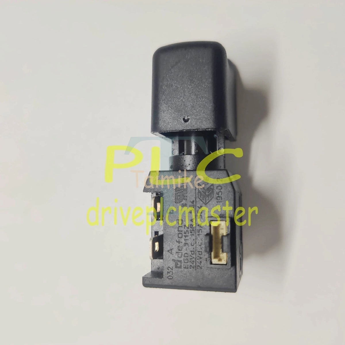2PCS Defond EGD-3115Z 24VDC 15RA Trigger switch #dr