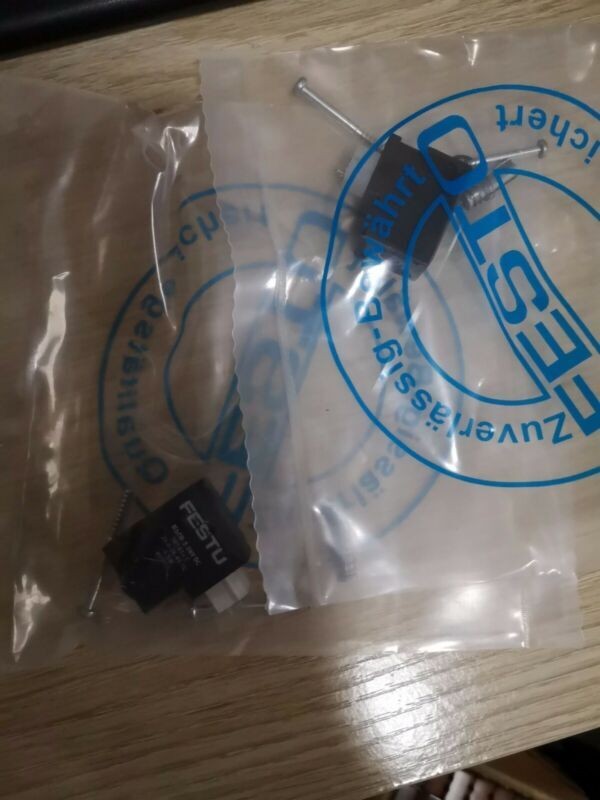 1PC Festo MSEB-3-24V DC 389614