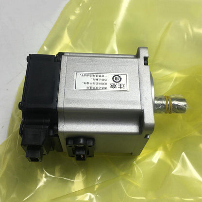 Omron Servo Motor R88M-K20030T-S2-Z Fast Ship - OMRON